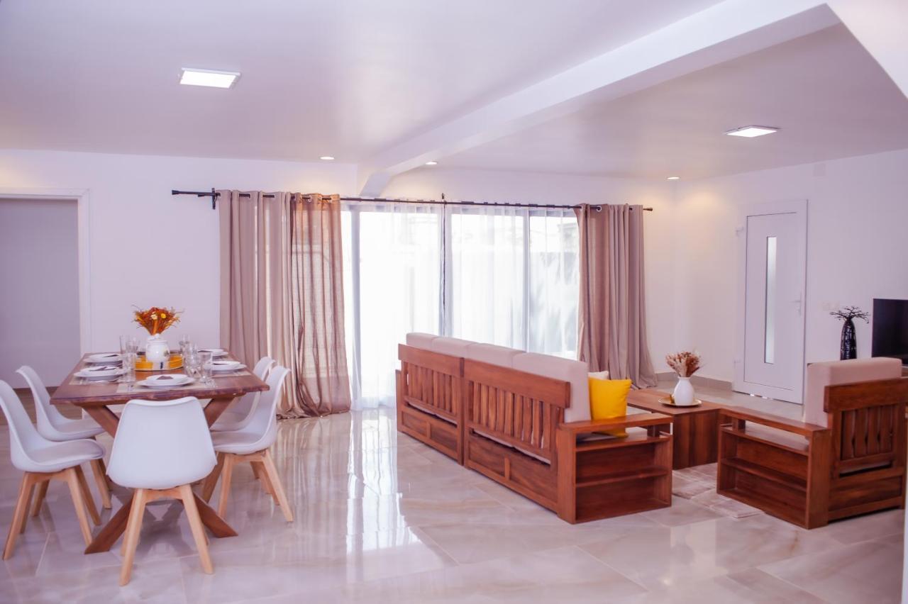 Ampifitia Guest House Antananarivo Ngoại thất bức ảnh
